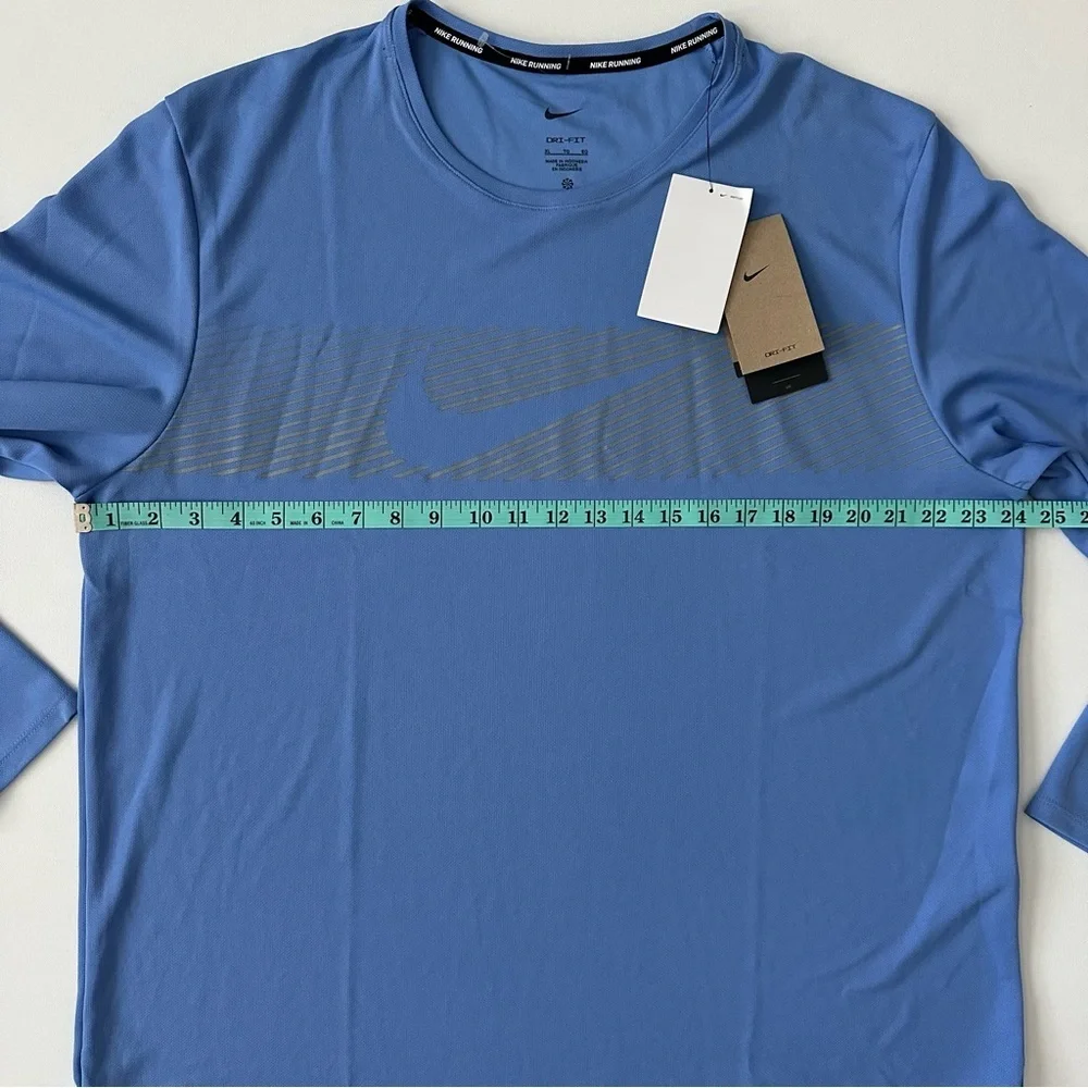 Nike Men's Light Blue Long Sleeve Tee Size XL
